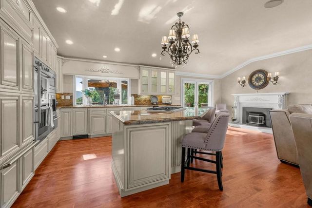 15333 Kennedy Road, Los Gatos, CA 95032