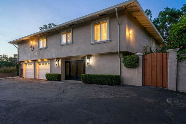 15333 Kennedy Road, Los Gatos, CA 95032