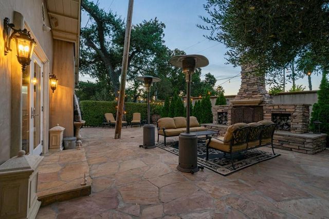 15333 Kennedy Road, Los Gatos, CA 95032