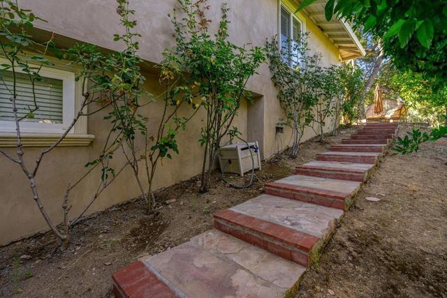 15333 Kennedy Road, Los Gatos, CA 95032