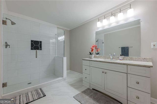 537 Raven Springs Trail, Stone Mountain, GA 30087