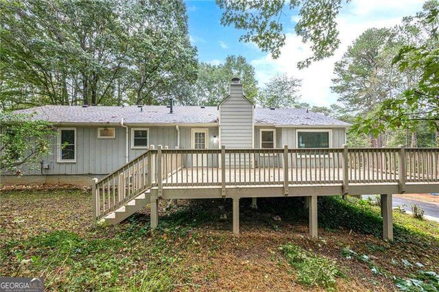537 Raven Springs Trail, Stone Mountain, GA 30087
