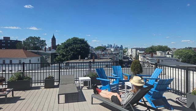 944 Dorchester Ave 57, Boston, MA 02125