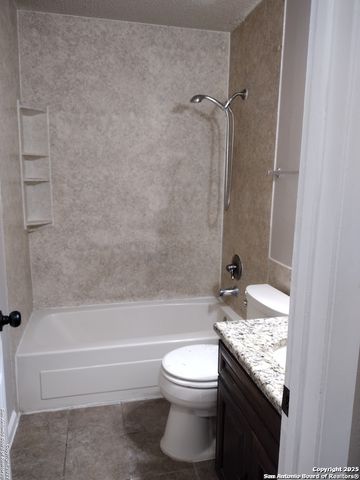 4227 Woodmanor, San Antonio, TX 78228