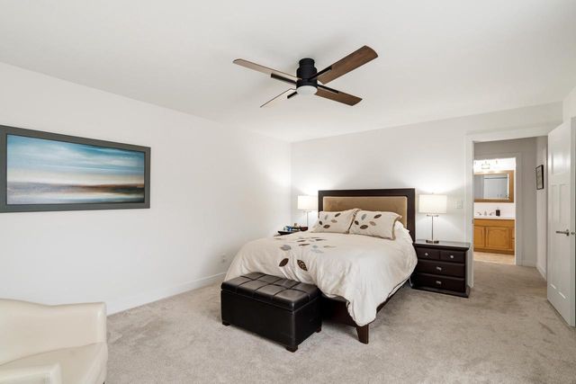 8179 S Forest Hills CIRCLE, Franklin, WI 53132