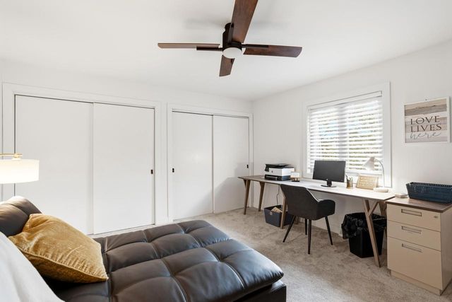 8179 S Forest Hills CIRCLE, Franklin, WI 53132