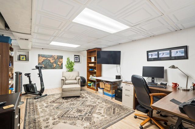 8179 S Forest Hills CIRCLE, Franklin, WI 53132