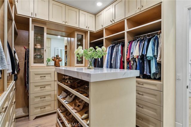 17352 Eucalyptus Lane, Huntington Beach, CA 92649