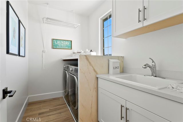 17352 Eucalyptus Lane, Huntington Beach, CA 92649