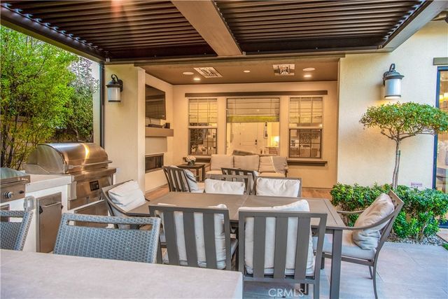 17352 Eucalyptus Lane, Huntington Beach, CA 92649