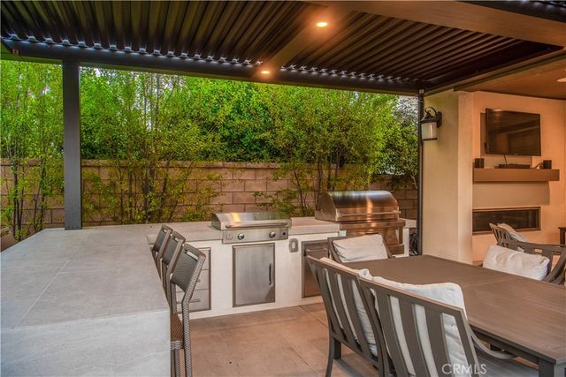 17352 Eucalyptus Lane, Huntington Beach, CA 92649