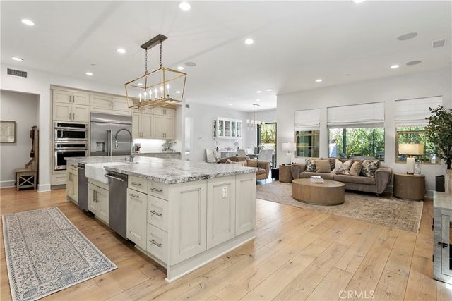 17352 Eucalyptus Lane, Huntington Beach, CA 92649