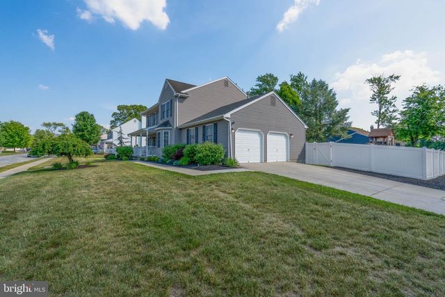 111 HORSESHOE DR, Mantua, NJ 08051