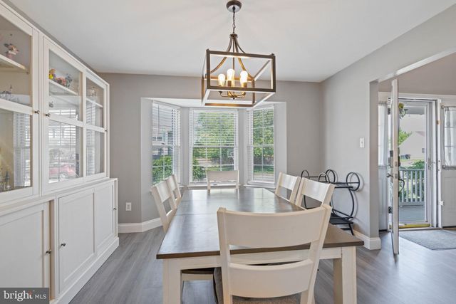 111 HORSESHOE DR, Mantua, NJ 08051