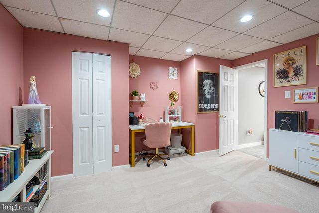 111 HORSESHOE DR, Mantua, NJ 08051