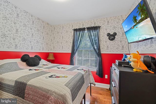 111 HORSESHOE DR, Mantua, NJ 08051