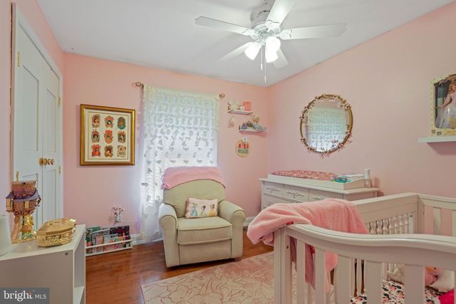 111 HORSESHOE DR, Mantua, NJ 08051