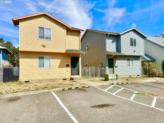 8413 Se INSLEY St, Portland, OR 97266