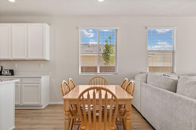 3065 Wolf Tail Loop NE, Rio Rancho, NM 87144