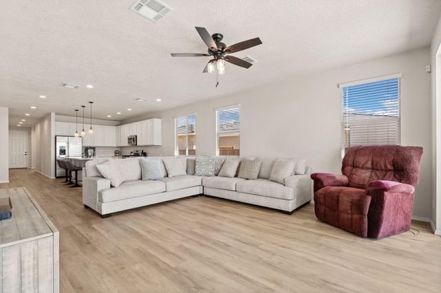 3065 Wolf Tail Loop NE, Rio Rancho, NM 87144