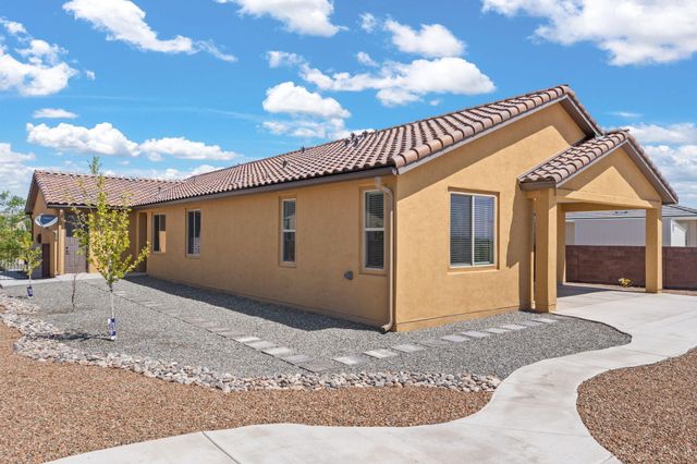 3065 Wolf Tail Loop NE, Rio Rancho, NM 87144