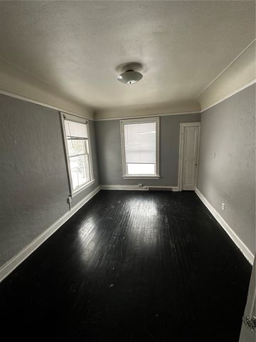 1269 4th Avenue SE, Cedar Rapids, IA 52403