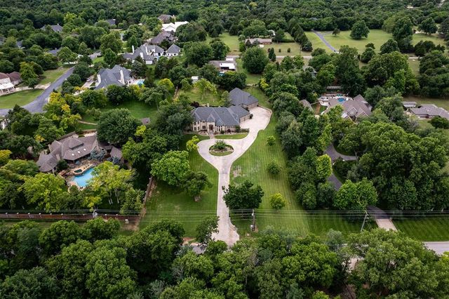 13315 N Coltrane Road, Edmond, OK 73013