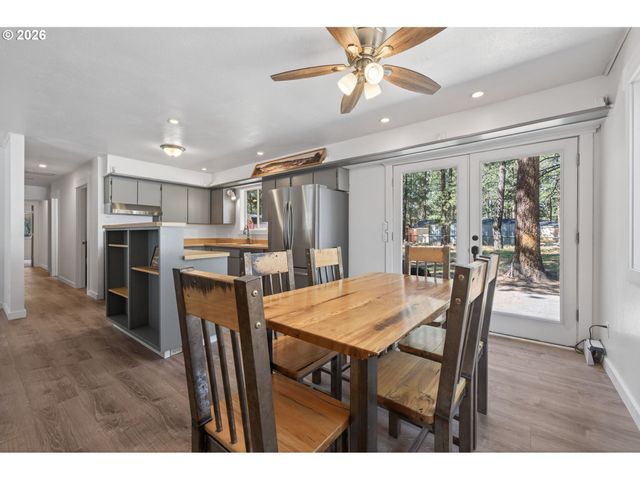 60091 HOPI Rd, Bend, OR 97702