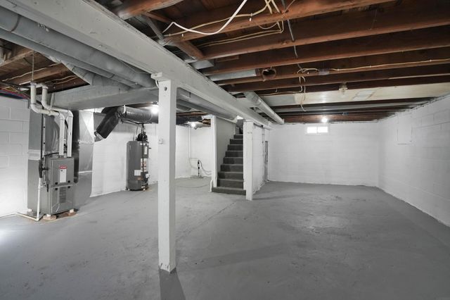 1733 Cottage Grove Avenue, Waterloo, IA 50707