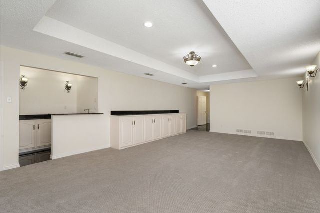 915 W Pleasant Run Road, Desoto, TX 75115