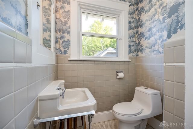 2617 Central Avenue, Middletown, OH 45044