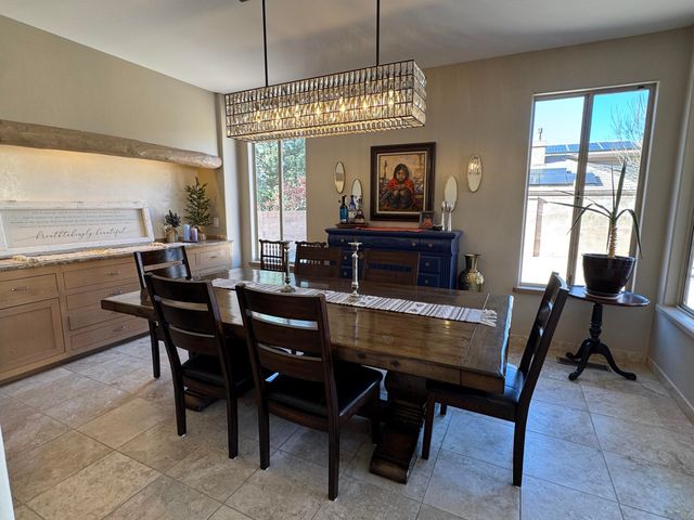 12515 Crested Moss Road NE, Albuquerque, NM 87122