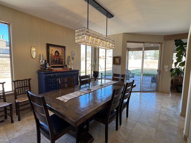 12515 Crested Moss Road NE, Albuquerque, NM 87122