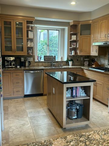 12515 Crested Moss Road NE, Albuquerque, NM 87122