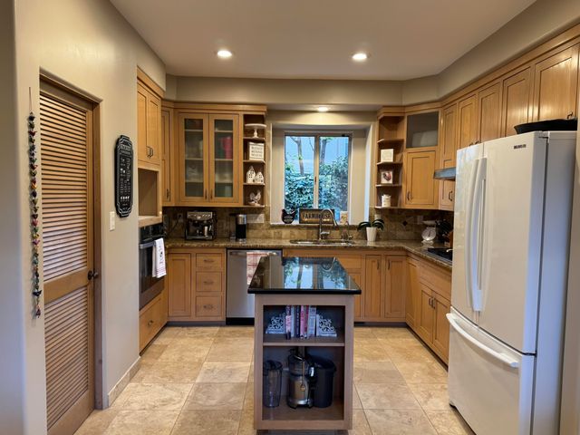 12515 Crested Moss Road NE, Albuquerque, NM 87122