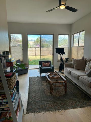 12515 Crested Moss Road NE, Albuquerque, NM 87122