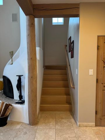 12515 Crested Moss Road NE, Albuquerque, NM 87122