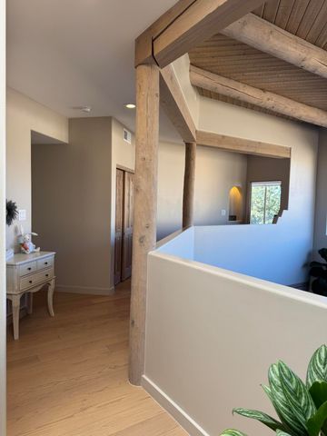 12515 Crested Moss Road NE, Albuquerque, NM 87122