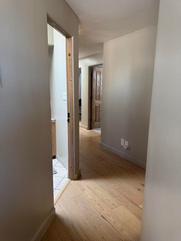 12515 Crested Moss Road NE, Albuquerque, NM 87122