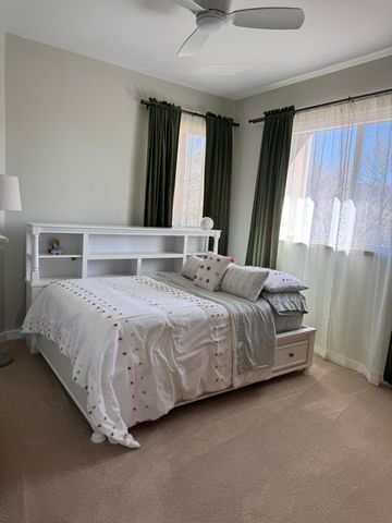 12515 Crested Moss Road NE, Albuquerque, NM 87122