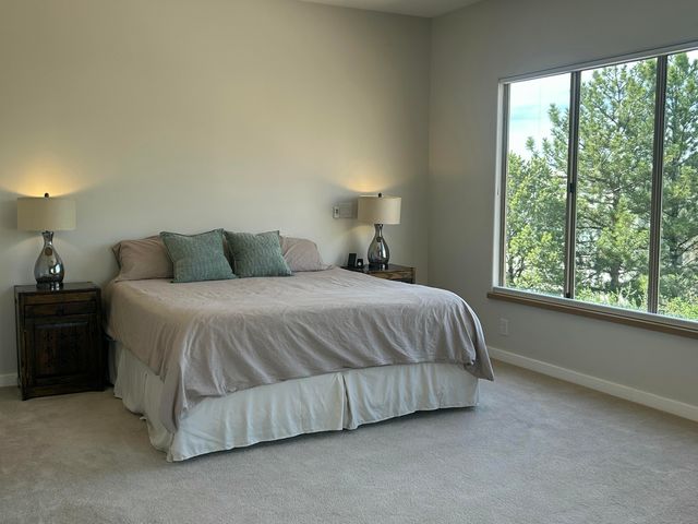 12515 Crested Moss Road NE, Albuquerque, NM 87122