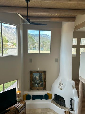 12515 Crested Moss Road NE, Albuquerque, NM 87122