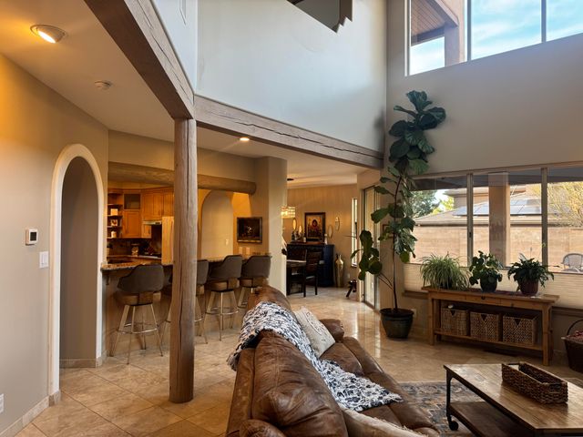 12515 Crested Moss Road NE, Albuquerque, NM 87122