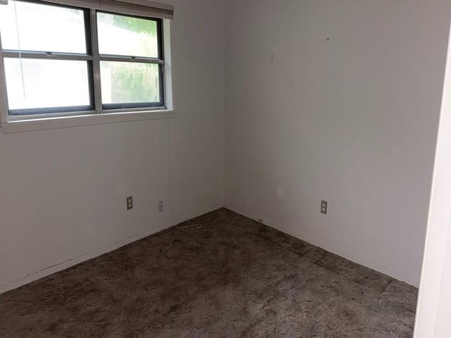 2302 Kent Street, Bryan, TX 77802