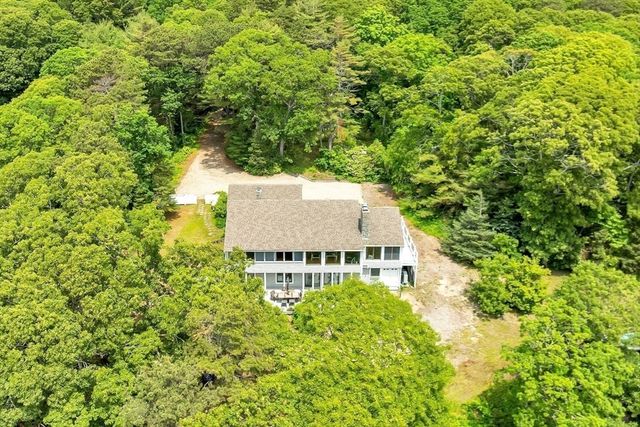 233 Scraggy Neck Rd, Bourne, MA 02532