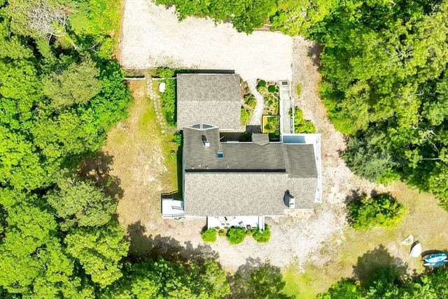 233 Scraggy Neck Rd, Bourne, MA 02532
