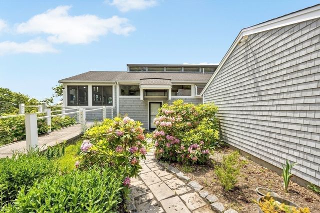 233 Scraggy Neck Rd, Bourne, MA 02532
