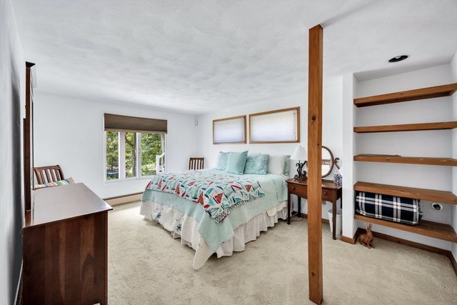 233 Scraggy Neck Rd, Bourne, MA 02532