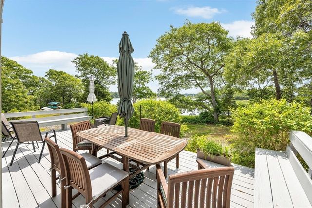 233 Scraggy Neck Rd, Bourne, MA 02532