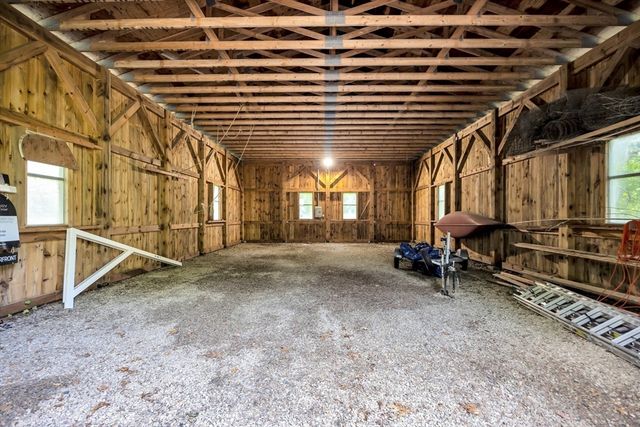 233 Scraggy Neck Rd, Bourne, MA 02532